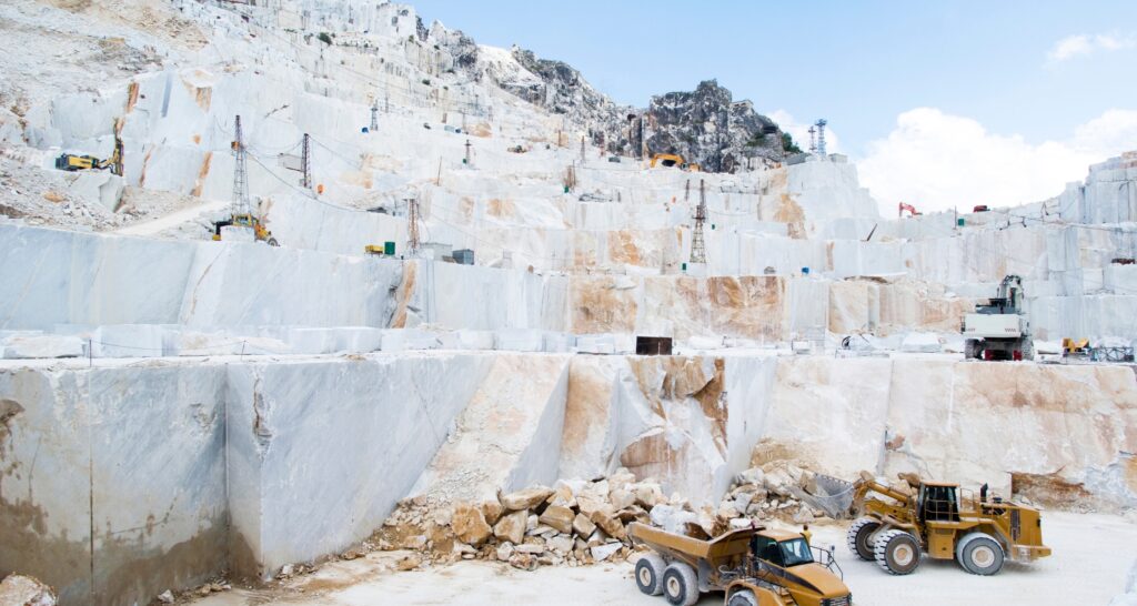 Le cave di marmo di Carrara